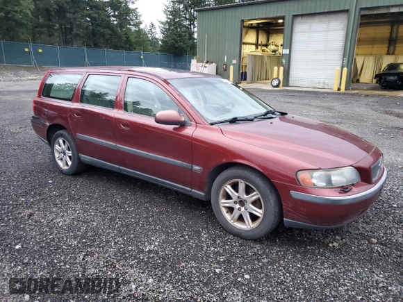 2002 Volvo V70 with VIN YV1SW58D022237035, listed as a Copart auction lot 80533054 with 235,088 mi miles and Clean Title. Bid and sale history available at carsss.com. Image 4.