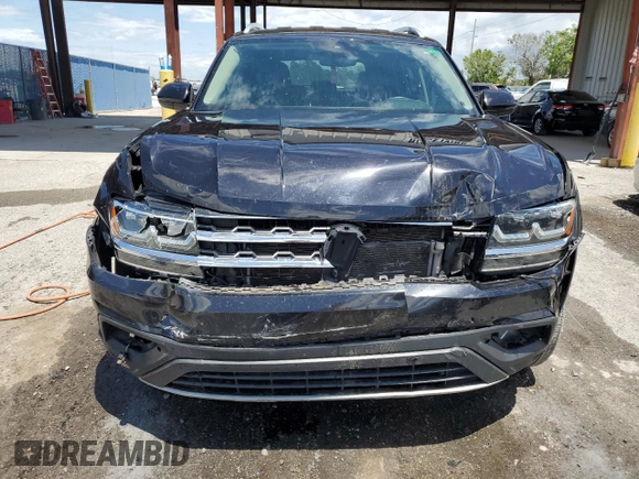 2019 Volkswagen Atlas SE z VIN 1V2WR2CA0KC546619, wystawiony jako Copart lot #56296225 z przebiegiem 105 777 mil mil oraz Nie do naprawy • Non repairable. Historia ofert i sprzedaży dostępna na DreamBid. Obrazek 5.