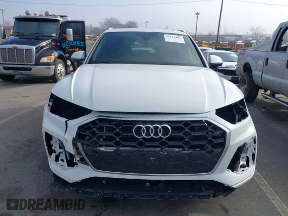 2024 Audi Q5 S line Premium z VIN WA1GAAFY0R2070950, wystawiony jako IAAI lot #41118186 z przebiegiem 3248 mil mil oraz . Historia ofert i sprzedaży dostępna na DreamBid. Obrazek 12.