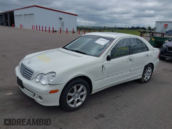 2007 Mercedes-Benz C 280 Luxury with VIN WDBRF54H47A931316, listed as a IAAI auction lot 42625925 with 109,449 mi miles and . Bid and sale history available at DreamBid. Image 2.