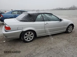 2005 BMW 3 Series 325Ci with VIN WBABW33415PL39286, listed as a Copart auction lot 44674025 with 183,711 mi miles and Salvage Title. Bid and sale history available at carsss.com. Image 3.