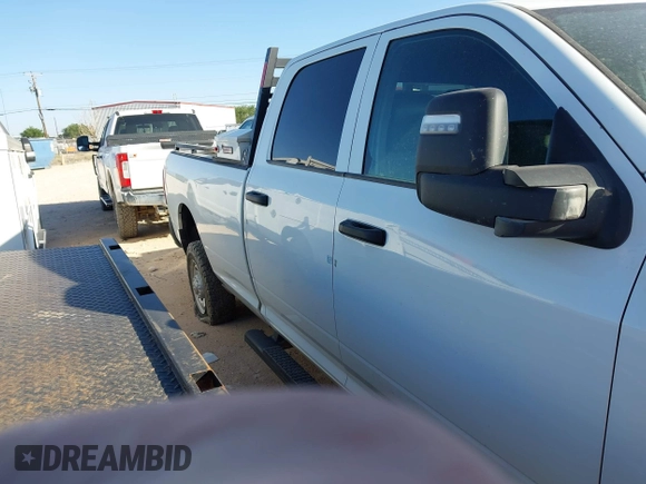 2023 Ram 2500 Tradesman with VIN 3C6UR5HJXPG565659, listed as a IAAI auction lot 42202269 with 76,099 mi miles and . Bid and sale history available at DreamBid. Image 12.