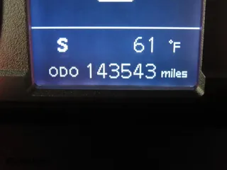 2018 Toyota 4Runner SR5 with VIN JTEZU5JR9J5183226, listed as a Copart auction lot 45338745 with 143,543 mi miles and Clean Title. Bid and sale history available at carsss.com. Image 8.