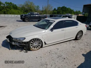 2018 BMW 7 Series 740e xDrive iPerformance with VIN WBA7J2C52JG938442, listed as a Copart auction lot 48070803 with 0 mi miles. Bid and sale history available at carsss.com. Image 1.