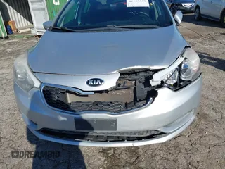 2014 Kia Forte LX with VIN KNAFK4A61E5241121, listed as a IAAI auction lot 41223328 with 155,663 mi miles. Bid and sale history available at carsss.com. Image 12.