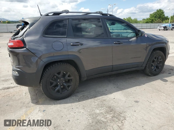 2018 Jeep Cherokee Trailhawk z VIN 1C4PJMBX1JD509120, wystawiony jako Copart lot #58920135 z przebiegiem 42 501 mil mil oraz Szkoda całkowita • Salvage title. Historia ofert i sprzedaży dostępna na DreamBid. Obrazek 3.