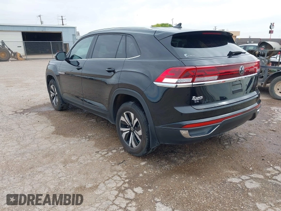 2024 Volkswagen Atlas SE с VIN 1V2LE2CA4RC229547, выставлен на аукционе IAAI как лот 42062372 с пробегом 12 237 миль миль и . История ставок и продаж доступна на DreamBid. Изображение 3.