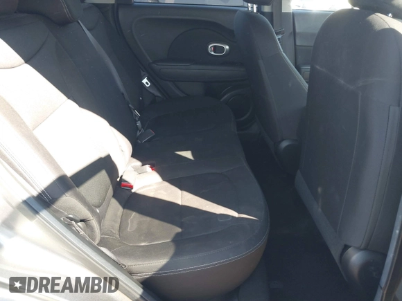 2015 Kia Soul with VIN KNDJN2A23F7216443, listed as a IAAI auction lot 41870360 with 103,753 mi miles. Bid and sale history available at carsss.com. Image 8.