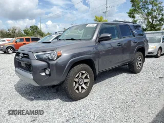 2020 Toyota 4Runner SR5 z VIN JTEBU5JRXL5739757, wystawiony jako Copart lot #64816995 z przebiegiem 50 044 mil mil oraz Nie do naprawy • Non repairable. Historia ofert i sprzedaży dostępna na DreamBid. Obrazek 1.