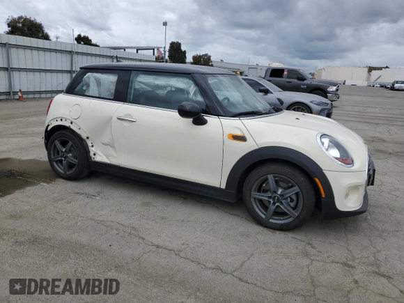 2016 MINI Hardtop with VIN WMWXP5C52G2D13922, listed as a Copart auction lot 54707815 with 47,625 mi miles and Salvage title. Bid and sale history available at DreamBid. Image 4.