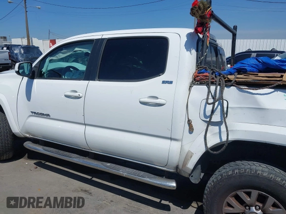 2016 Toyota Tacoma SR5 with VIN 5TFAX5GN8GX053836, listed as a IAAI auction lot 41973740 with 191,653 mi miles. Bid and sale history available at carsss.com. Image 13.