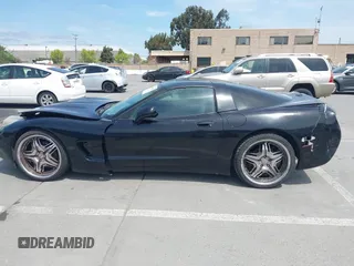 2002 Chevrolet Corvette with VIN 1G1YY22G525105391, listed as a IAAI auction lot 42041878 with 175,128 mi miles. Bid and sale history available at carsss.com. Image 15.