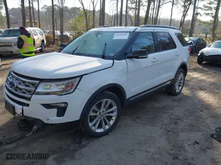 2018 Ford Explorer XLT with VIN 1FM5K8D80JGA24348, listed as a IAAI auction lot 41601810 with 101,672 mi miles. Bid and sale history available at carsss.com. Image 18.