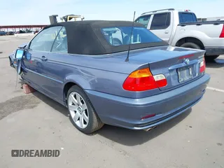 2001 BMW 3 Series 325Ci with VIN WBABS33481JY57209, listed as a IAAI auction lot 41895588 with 1 mi miles. Bid and sale history available at carsss.com. Image 3.