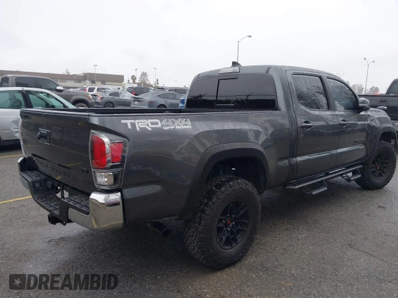 2023 Toyota Tacoma SR5 z VIN 3TMDZ5BN4PM148379, wystawiony jako IAAI lot #41547628 z przebiegiem 30 001 mil mil oraz . Historia ofert i sprzedaży dostępna na DreamBid. Obrazek 4.