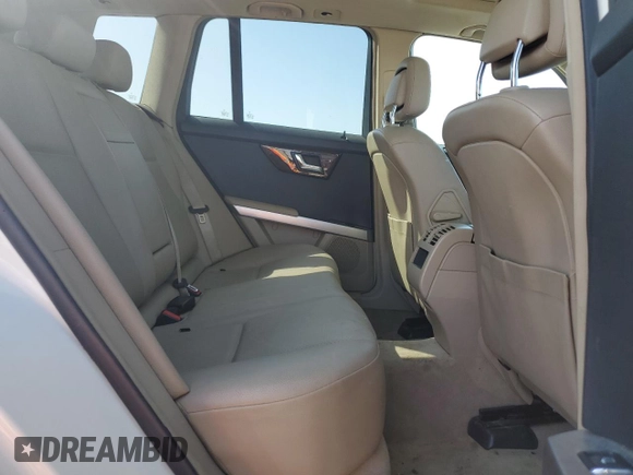 2010 Mercedes-Benz GLK 350 with VIN WDCGG5GB8AF359412, listed as a Copart auction lot 72056394 with Not Provided miles and Salvage Title. Bid and sale history available at DreamBid. Image 11.