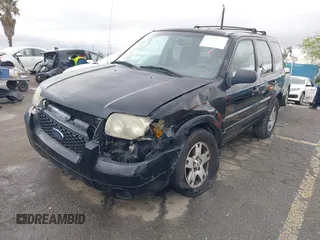 2005 Ford Escape Limited z VIN 1FMYU04155KC05430, wystawiony jako IAAI lot #41784958 z przebiegiem 190 822 mil mil oraz . Historia ofert i sprzedaży dostępna na DreamBid. Obrazek 17.