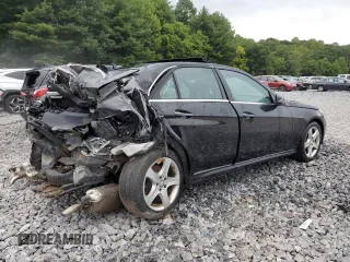 2015 Mercedes-Benz E 350 Luxury with VIN WDDHF8JB8FB118235, listed as a Copart auction lot 46370734 with Not Provided miles and Salvage Title. Bid and sale history available at DreamBid. Image 3.
