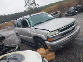2004 Chevrolet Tahoe LT with VIN 1GNEC13Z24R160211, listed as a IAAI auction lot 41465076 with 229,612 mi miles. Bid and sale history available at carsss.com. Image 1.