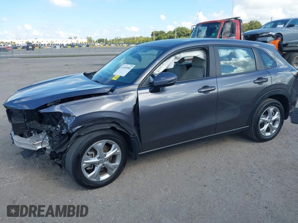 2024 Honda HR-V LX with VIN 3CZRZ1H33RM705509, listed as a IAAI auction lot 41509980 with 21,220 mi miles. Bid and sale history available at carsss.com. Image 2.