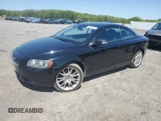 2008 Volvo C70 z VIN YV1MC67258J049293, wystawiony jako Copart lot #56448785 z przebiegiem 139 315 mil mil oraz Czysty tytuł • Clean title. Historia ofert i sprzedaży dostępna na DreamBid. Obrazek 1.
