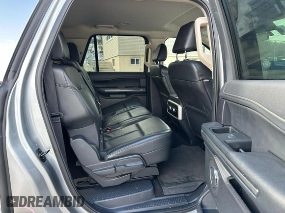 2023 Ford Expedition Max XLT with VIN 1FMJK1J82PEA55695, listed as a Copart auction lot 47253155 with 35,370 mi miles and Non repairable. Bid and sale history available at DreamBid. Image 7.