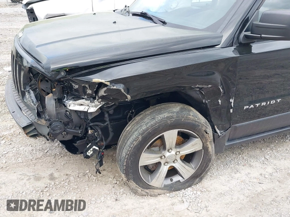 2017 Jeep Patriot High Altitude with VIN 1C4NJRFBXHD196064, listed as a IAAI auction lot 41912803 with 145,823 mi miles. Bid and sale history available at carsss.com. Image 6.