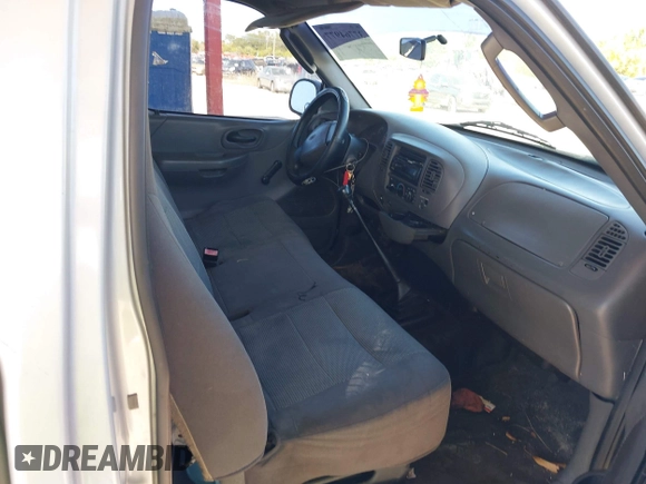2004 Ford F-150 XL с VIN 2FTRF17244CA01430, выставлен на аукционе IAAI как лот 37764977 с пробегом Не указан миль и . История ставок и продаж доступна на DreamBid. Изображение 5.