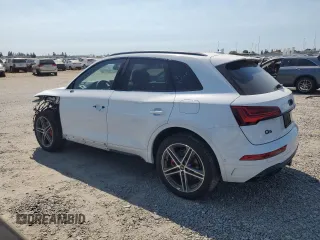 2024 Audi Q5 S line Prestige with VIN WA1F2AFY6R2067043, listed as a Copart auction lot 70264704 with 125 mi miles and Salvage Title. Bid and sale history available at carsss.com. Image 2.