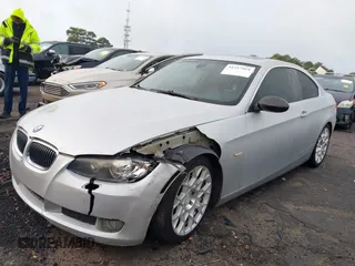 2008 BMW 3 Series 328i with VIN WBAWB33588P134333, listed as a IAAI auction lot 41217964 with 171,541 mi miles. Bid and sale history available at carsss.com. Image 6.