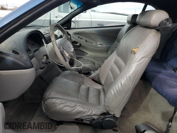 1998 Ford Mustang GT z VIN 1FAFP45X6WF186450, wystawiony jako Copart lot #45398475 z przebiegiem 124 697 mil mil oraz Szkoda całkowita • Salvage title. Historia ofert i sprzedaży dostępna na DreamBid. Obrazek 7.