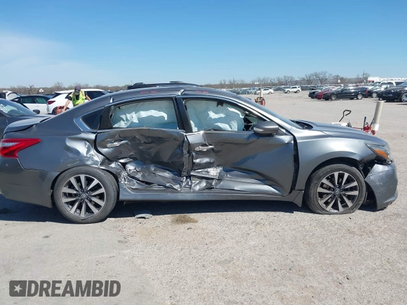 2016 Nissan Altima 2.5 S with VIN 1N4AL3AP3GC234477, listed as a IAAI auction lot 41860302 with 153,667 mi miles. Bid and sale history available at carsss.com. Image 13.