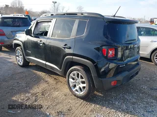 2016 Jeep Renegade Latitude with VIN ZACCJBBT0GPD97632, listed as a IAAI auction lot 38850330 with 28,518 mi miles and . Bid and sale history available at DreamBid. Image 3.