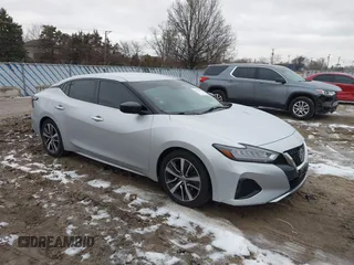 2020 Nissan Maxima S z VIN 1N4AA6BVXLC383435, wystawiony jako IAAI lot #41176637 z przebiegiem 65 827 mil mil oraz . Historia ofert i sprzedaży dostępna na DreamBid. Obrazek 1.
