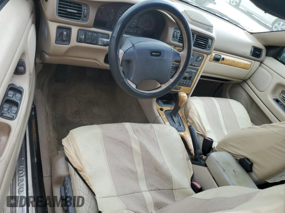 2004 Volvo C70 with VIN YV1NC62D34J045007, listed as a Copart auction lot 77602894 with 121,123 mi miles and Salvage Title. Bid and sale history available at carsss.com. Image 8.