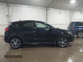 2022 Honda HR-V EX with VIN 3CZRU6H51NM734627, listed as a IAAI auction lot 41491393 with 35,090 mi miles. Bid and sale history available at carsss.com. Image 13.