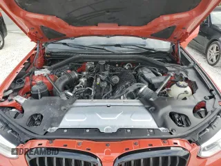 2021 BMW X4 M z VIN 5YMUJ0C02M9F18326, wystawiony jako Copart lot #81575004 z przebiegiem 48 692 mil mil oraz Nie do naprawy • Non repairable. Historia ofert i sprzedaży dostępna na DreamBid. Obrazek 12.