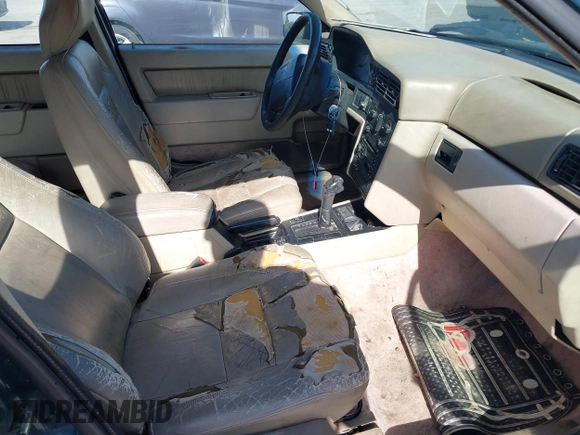 1996 Volvo 850 с VIN YV1LS5516T2280158, выставлен на аукционе IAAI как лот 41927862 с пробегом 278 922 миль миль и . История ставок и продаж доступна на DreamBid. Изображение 5.