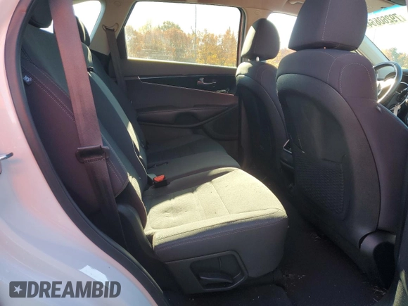 2019 Kia Sorento LX V6 with VIN 5XYPG4A52KG464285, listed as a Copart auction lot 79260864 with 76,837 mi miles and Salvage Title. Bid and sale history available at carsss.com. Image 11.