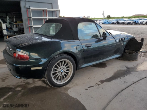 2000 BMW Z3 2.5L with VIN 4USCH9345YLF85948, listed as a Copart auction lot 77315644 with 129,361 mi miles and Salvage Title. Bid and sale history available at carsss.com. Image 3.
