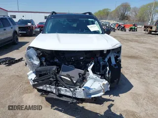 2025 Ford Bronco Sport Outer Banks with VIN 3FMCR9CN3SRE34345, listed as a IAAI auction lot 42081216 with 1,420 mi miles and . Bid and sale history available at DreamBid. Image 6.