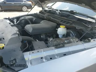 2019 Ram 1500 SLT с VIN 1C6RR6GG4KS675920, выставлен на аукционе IAAI как лот 42753122 с пробегом 60 243 миль миль и . История ставок и продаж доступна на DreamBid. Изображение 20.