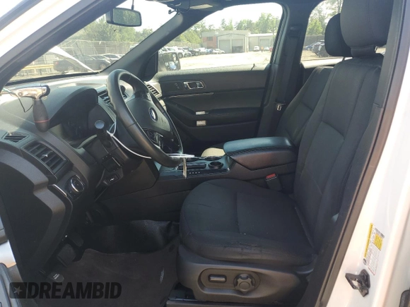 2017 Ford Police Interceptor Utility z VIN 1FM5K8AR1HGB82916, wystawiony jako Copart lot #56969985 z przebiegiem 123 811 mil mil oraz Szkoda całkowita • Salvage title. Historia ofert i sprzedaży dostępna na DreamBid. Obrazek 7.
