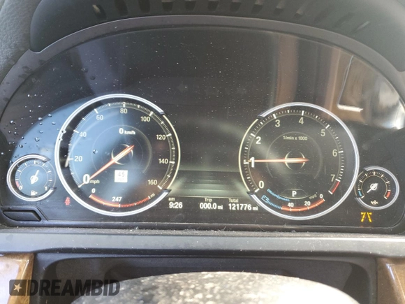 2014 BMW 7 Series 740Li with VIN WBAYE4C57ED137758, listed as a Copart auction lot 42347085 with 121,776 mi miles and Salvage Title. Bid and sale history available at carsss.com. Image 9.