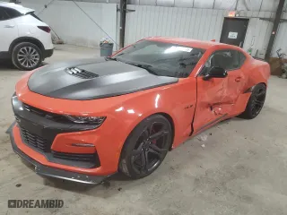 2019 Chevrolet Camaro 1SS with VIN 1G1FE1R71K0151040, listed as a Copart auction lot 82477974 with 71,540 mi miles and Salvage Title. Bid and sale history available at carsss.com. Image 1.