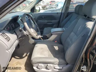 2007 Honda Pilot LX with VIN 5FNYF28107B021596, listed as a Copart auction lot 51256235 with 176,391 mi miles and Clean Title. Bid and sale history available at carsss.com. Image 7.