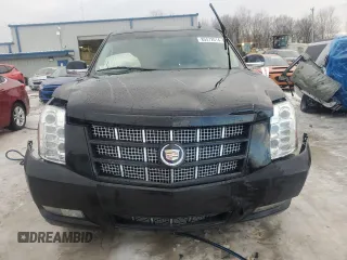 2013 Cadillac Escalade Premium with VIN 1GYS4CEF5DR342857, listed as a Copart auction lot 85572014 with 168,486 mi miles and Clean Title. Bid and sale history available at carsss.com. Image 5.