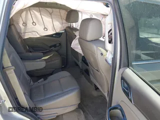 2015 GMC Yukon SLT with VIN 1GKS1BKC1FR145694, listed as a IAAI auction lot 41851644 with 162,592 mi miles. Bid and sale history available at carsss.com. Image 8.