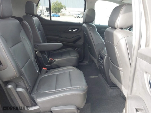 2021 Chevrolet Traverse RS with VIN 1GNEVJKW1MJ183186, listed as a IAAI auction lot 41690421 with 39,424 mi miles. Bid and sale history available at carsss.com. Image 8.
