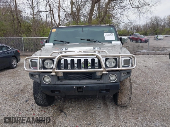 2004 Hummer H2 z VIN 5GRGN23U94H100078, wystawiony jako IAAI lot #42028741 z przebiegiem 106 795 mil mil oraz . Historia ofert i sprzedaży dostępna na DreamBid. Obrazek 12.